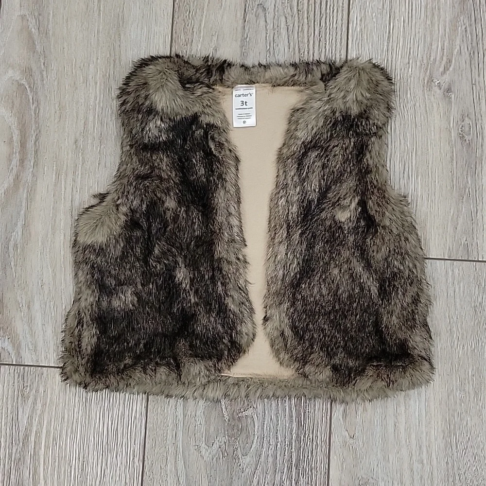 Carter's Little Girl Size 3T Brown Faux Fur Vest